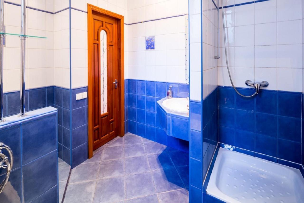Alfa Apartments Ivana Franka Lviv Extérieur photo